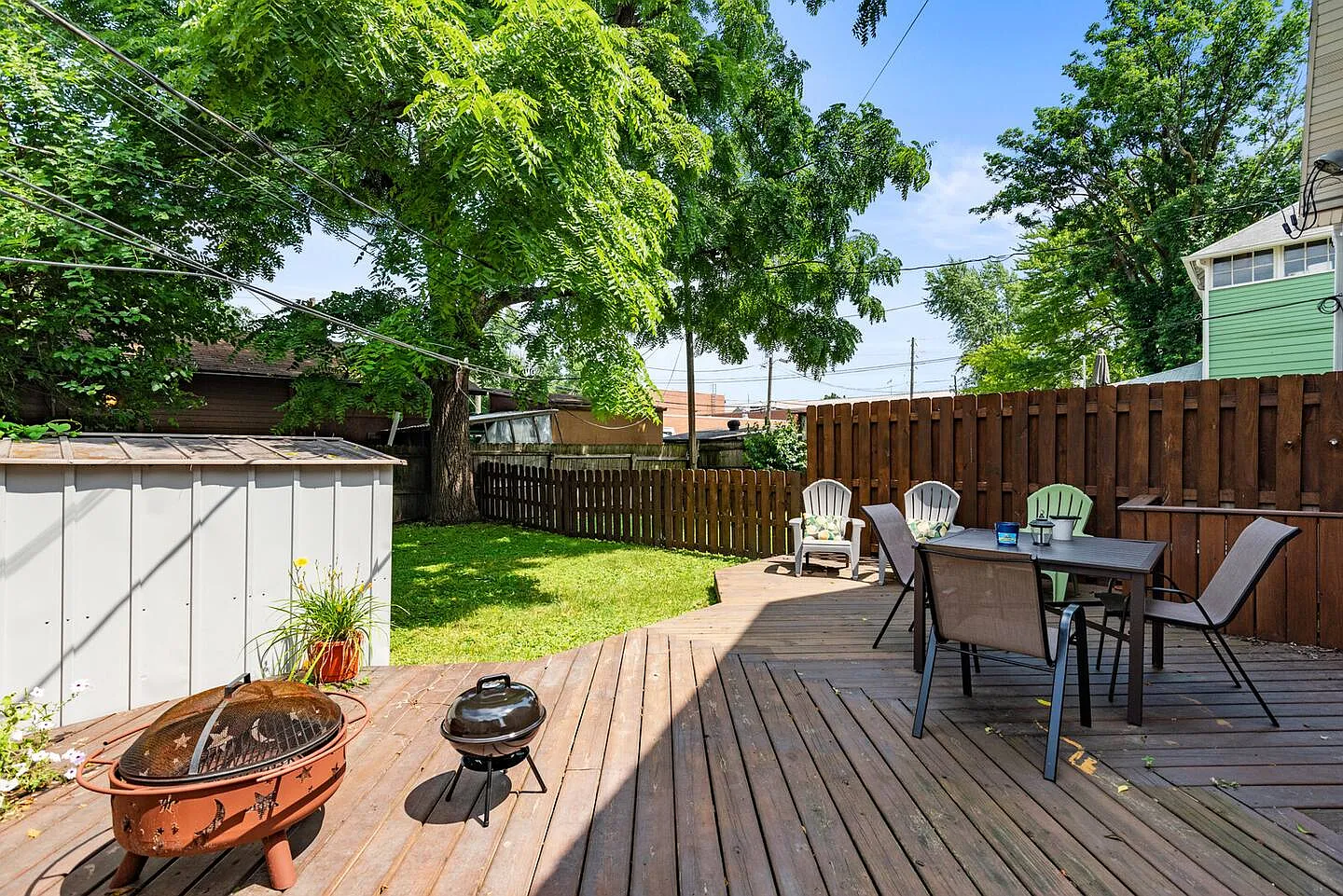 3 bed, 2.5 bath, 2100 sqft, $3,000 — Photo 4