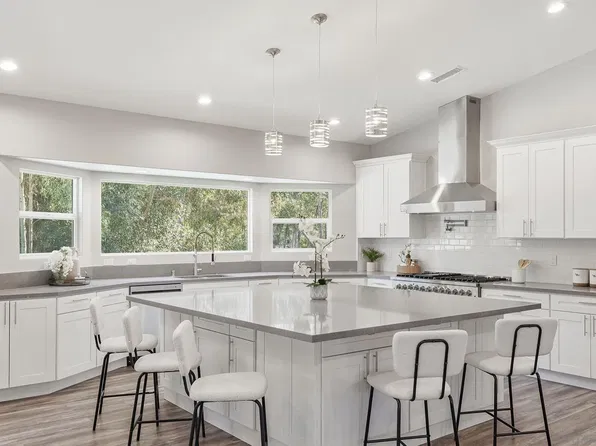 9965 Dunbar Ln, El Cajon, CA 92021