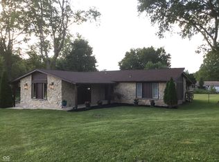 2322 Postmaster Ln, Greenfield, IN 46140