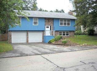 1032 Holiday Dr, Lawrence, KS 66049