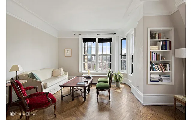 Rented by Douglas Elliman | media 7