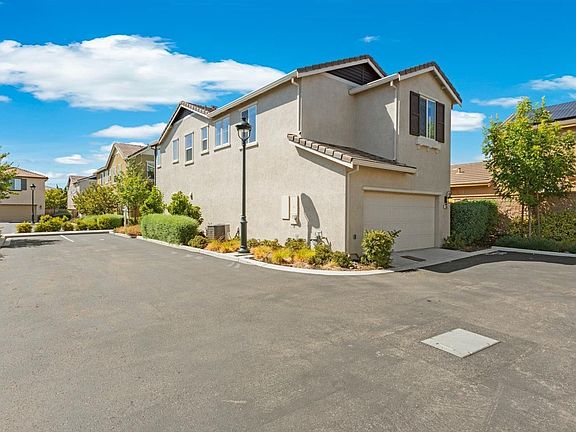 5th image of 124 Cogburn Circle