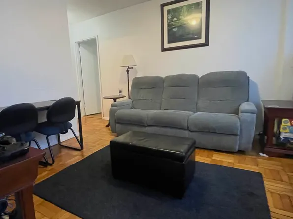 210 East 47th Street image 1 of 6