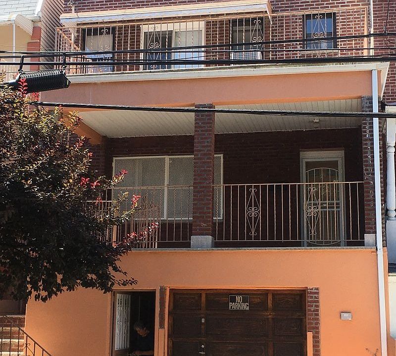 1st image of 2524 36th St