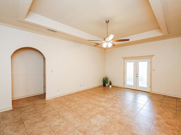 4th image of 105 Lake Geneva Dr