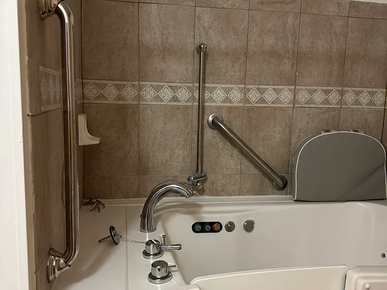 14040 New Acadia Ln #103 — Photo 10