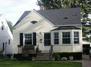 2237 Harvard Rd, Berkley, MI 48072