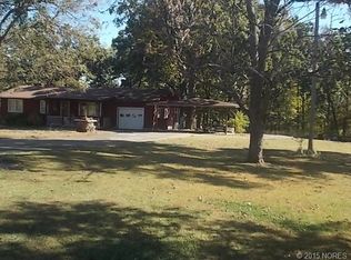 34312 E 700th Rd, Wagoner, OK 74467