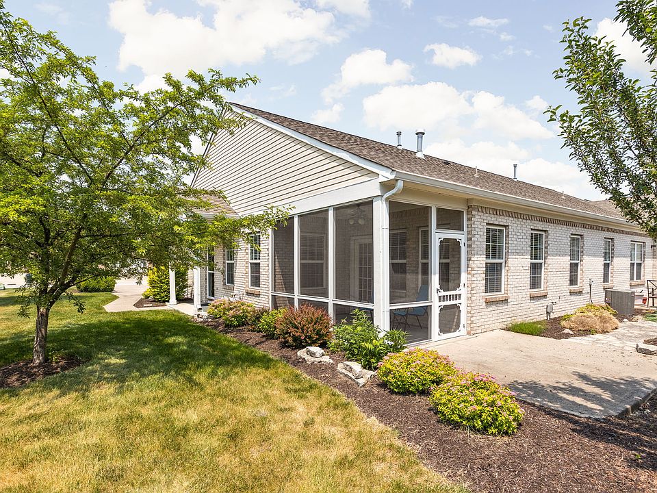 2nd image of 10577 Pine Valley Path