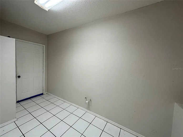 7222 Nima Ct — Photo 52