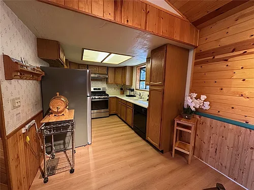1521 Lassen Way Photo 1