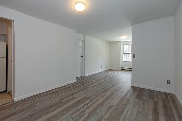 Rented by Exit Realty Top Properties | media 14