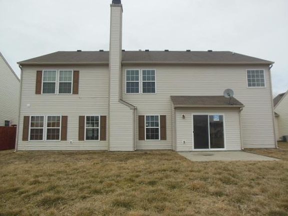 2nd image of 1415 Aggie Ln
