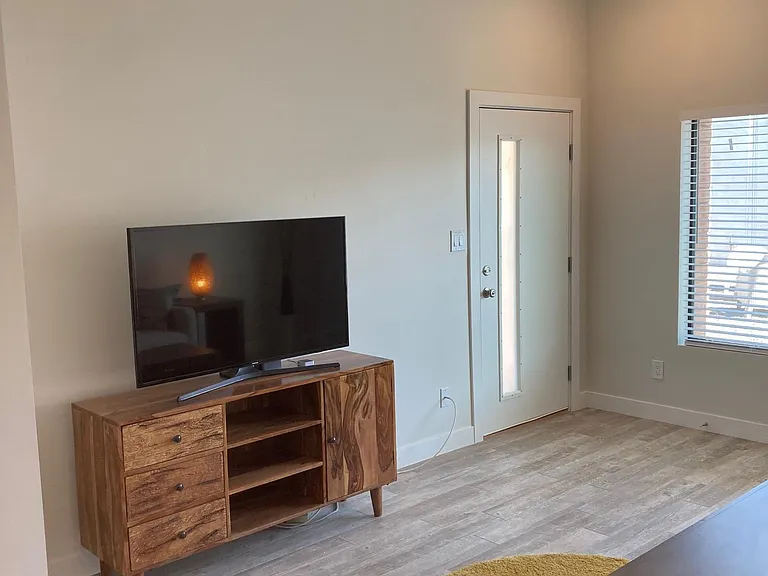 3451 N 37th St #4 — Photo 9
