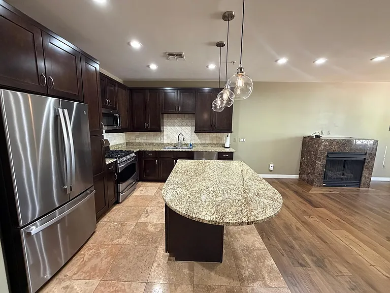 7291 N Scottsdale Rd #1001 — Photo 10