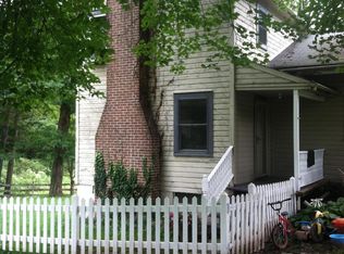 886 Quaker Church Rd #B, York Springs, PA 17372