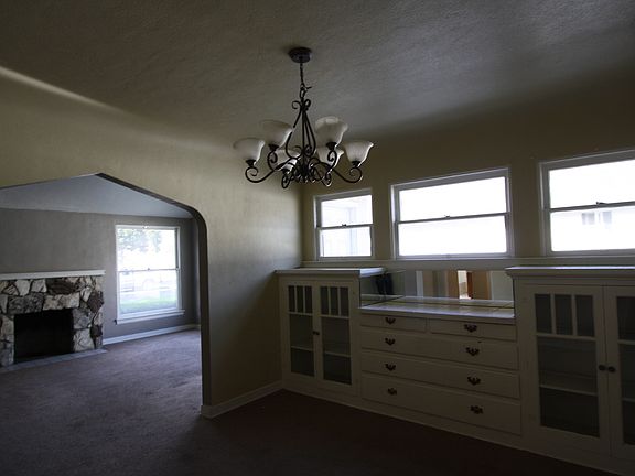 4th image of 4508 E Illinois Ave