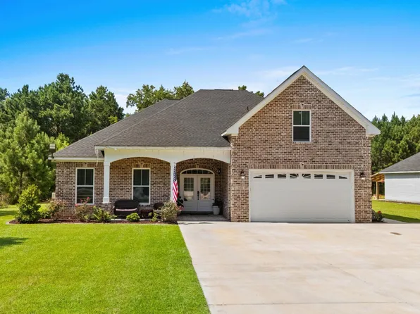 2133 Carries Ln., Longs, SC 29568