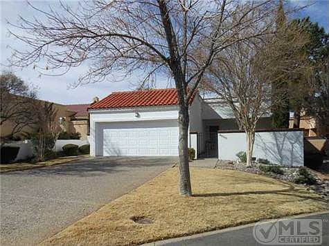1st image of 1055 Los Jardines Cir