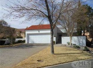 1055 Los Jardines Cir, El Paso, TX 79912