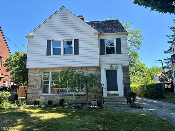2607 Saybrook Rd, University Heights, OH 44118