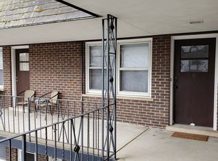 1660 2nd St #9, Highland Park, IL 60035