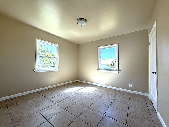 5th image of 1266 Hill St