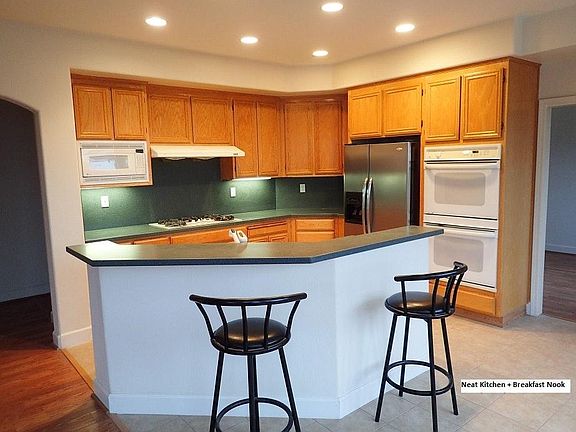 Kitchen with Bar