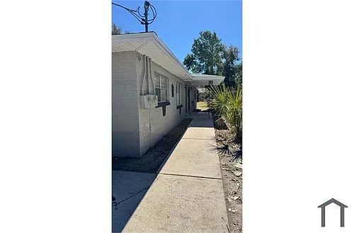 664 Martin Luther King Blvd NE #A Photo 1