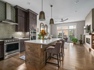 900 S Front St, Columbus, OH 43206