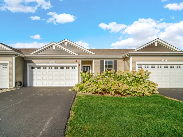 215 Sussex Ct #215, North Aurora, IL 60542