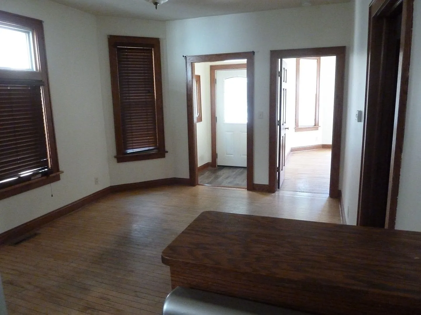 426 E Smith st — Photo 4