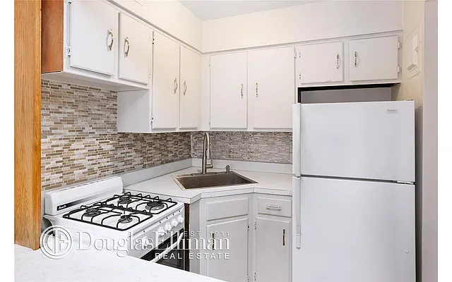 Sold by Douglas Elliman | media 3