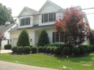 5137 Portage Dr, Vermilion, OH 44089