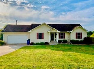 17 Devon Cir, Albertville, AL 35951