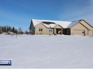 W2114 Bonnie Ln, Kaukauna, WI 54130