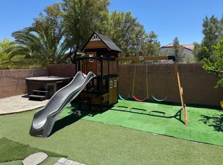 8253 Arden Landing Pl #1, Las Vegas, NV 89117