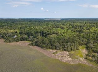 10 Quiet Cove Way, Beaufort, SC 29907