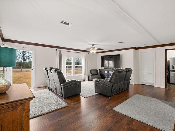 2nd image of 11302 Highway 27