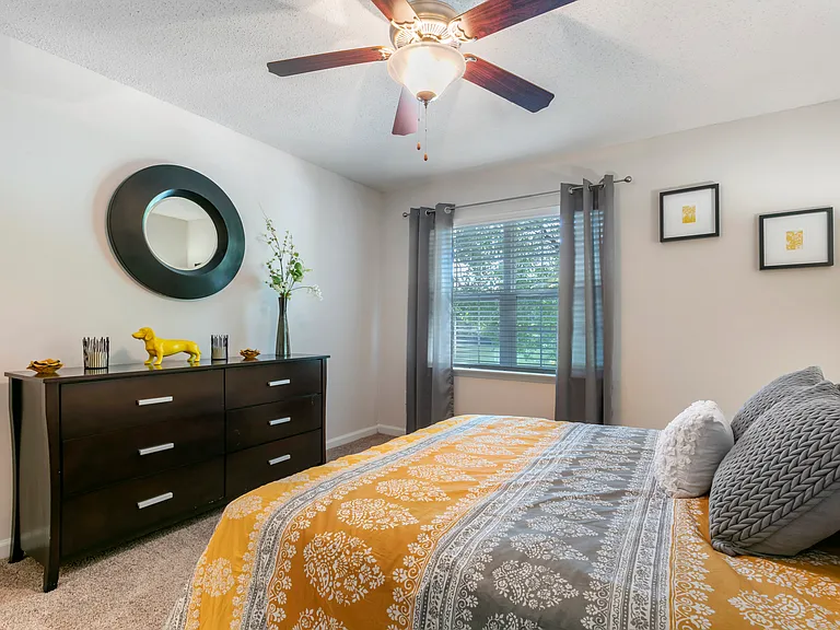 Deep River Pointe — Photo 7