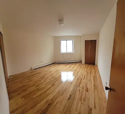 Rented by EZ Sell Realty | media 27