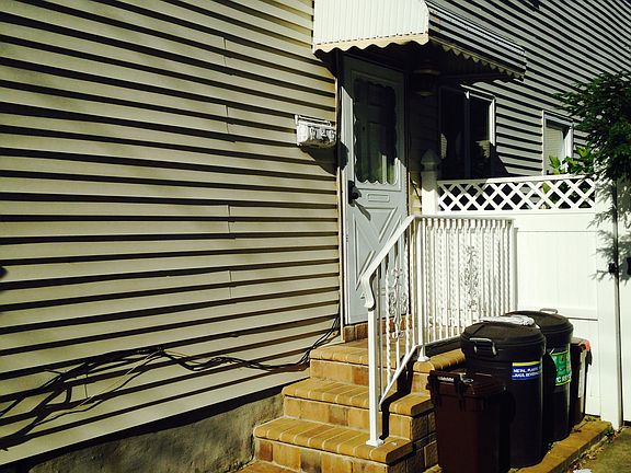 2nd image of 53 Livermore Ave