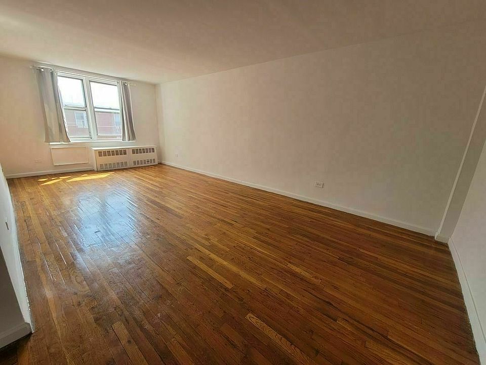 1st image of 30-10 Broadway #F4f