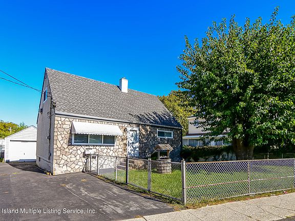 2nd image of 81 Brielle Ave