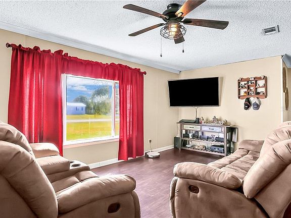 5th image of 4960 Pheasant Dr