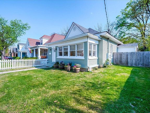 5th image of 729 Hambrick Ave