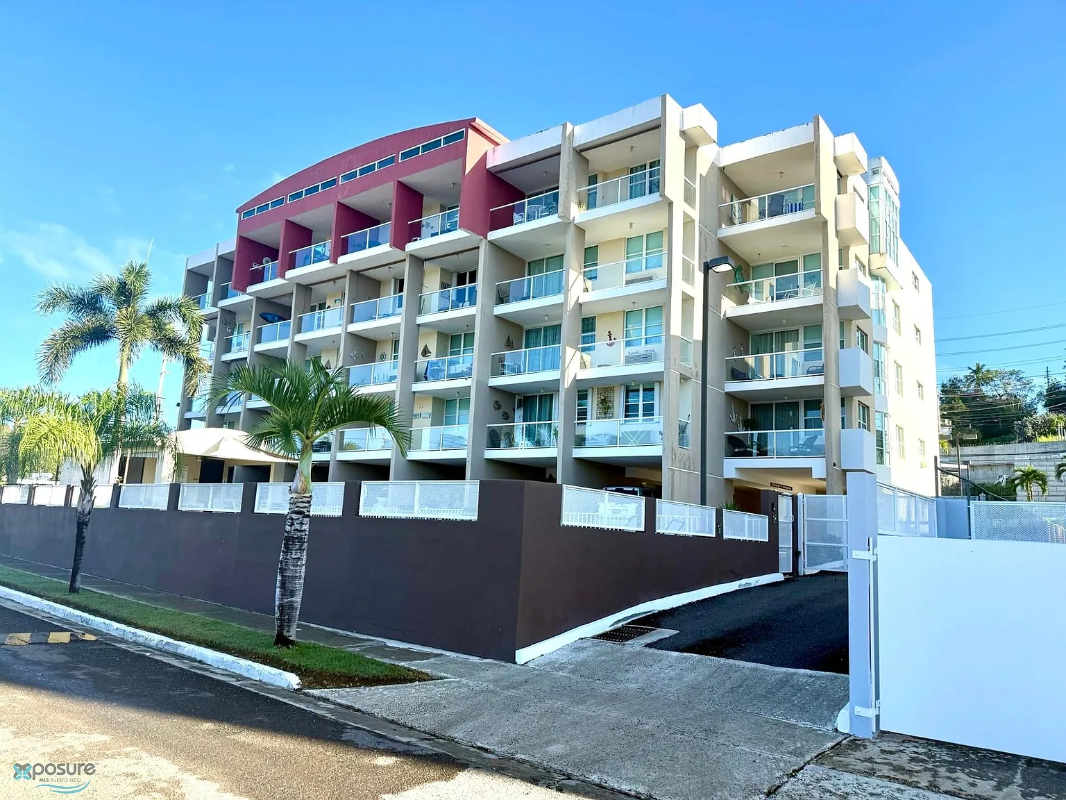Solymar (Condominio) — Photo 2