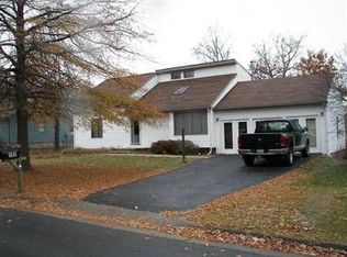 195 Falling Rock Dr, Stuarts Draft, VA 24477
