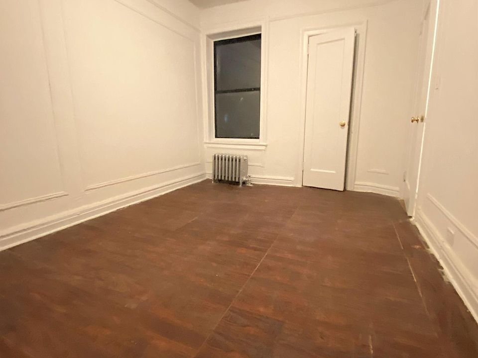 2nd image of 1134 Stratford Ave APT 4A