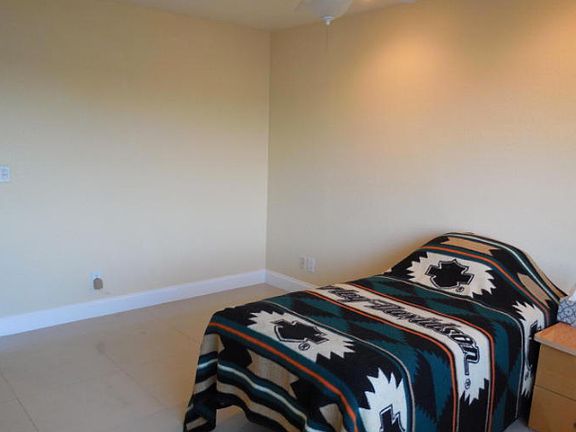 2nd image of 313 Lake Cir APT 313